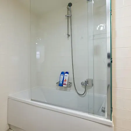 Cozy Retreat Bairro Alto شقة *